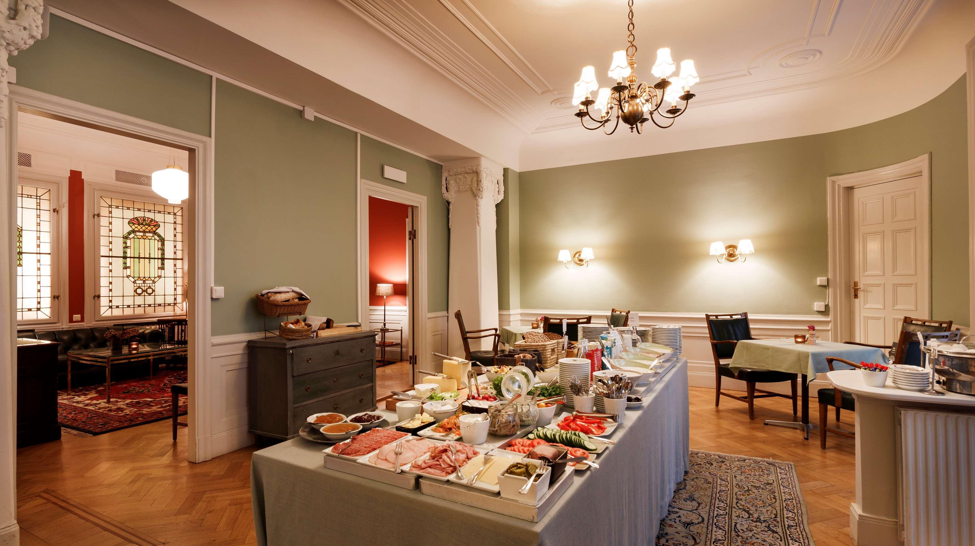 hotel esplanade stockholm booking com